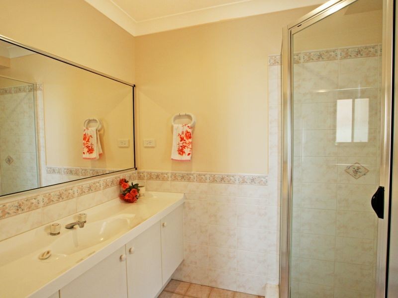 41 Thora Street, Sussex Inlet NSW 2540