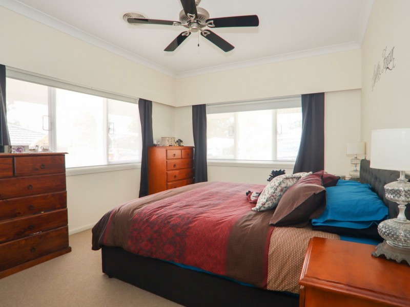 27 River Road, Sussex Inlet NSW 2540