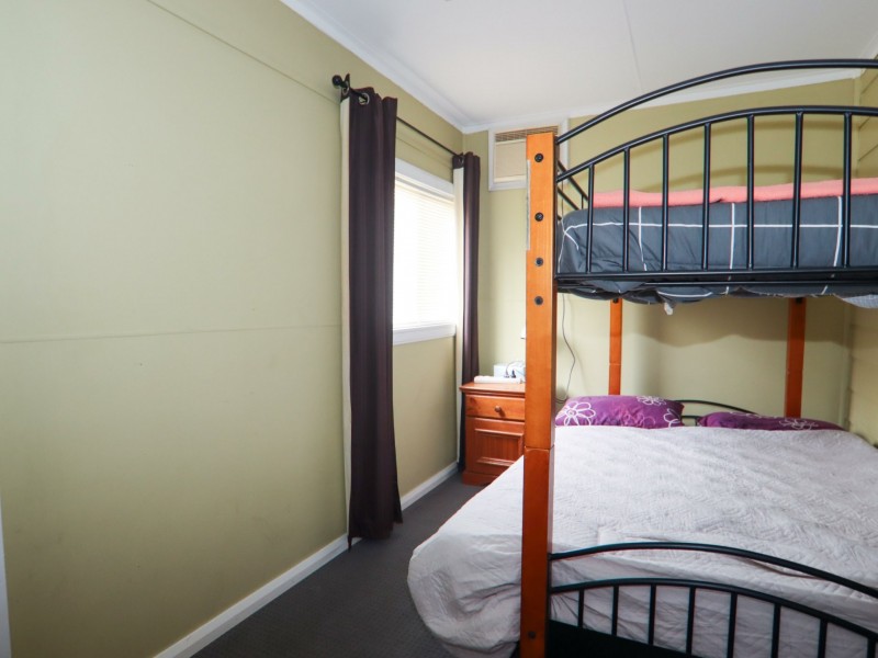 27 River Road, Sussex Inlet NSW 2540