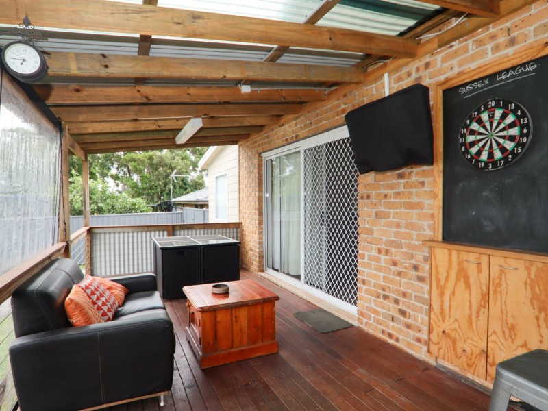 27 River Road, Sussex Inlet NSW 2540