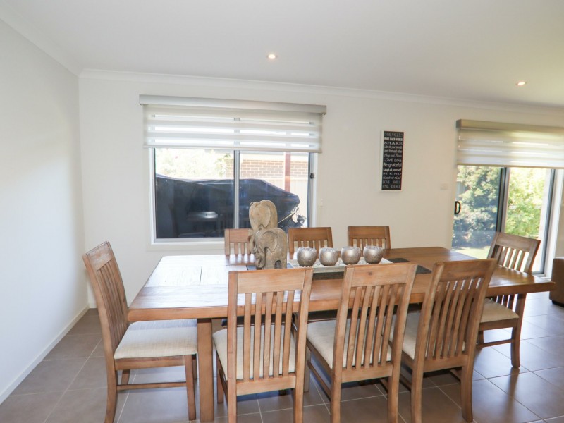 14 Seaberry Street, Sussex Inlet NSW 2540