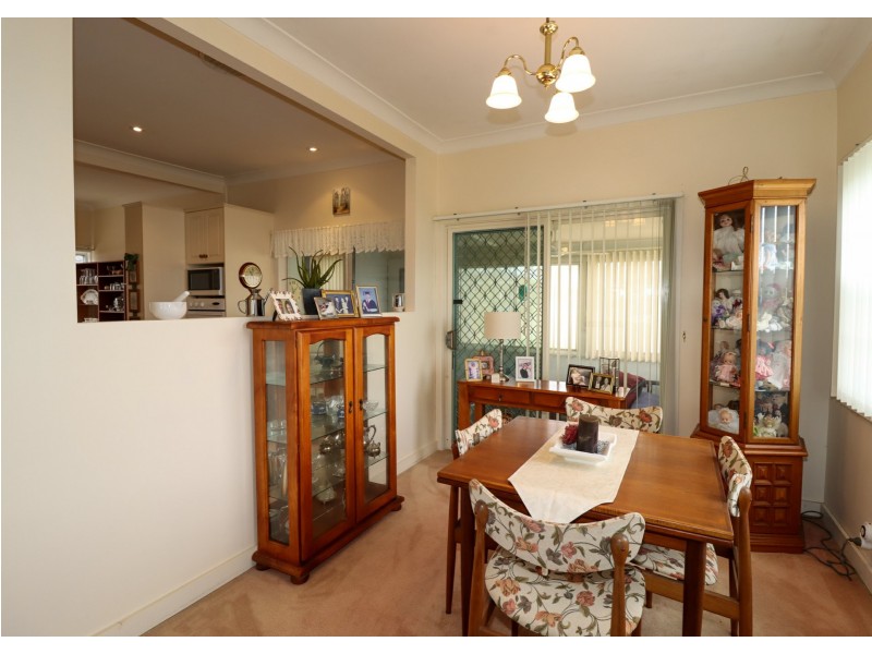 74 Sussex Inlet Road, Sussex Inlet NSW 2540