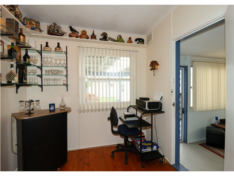 74 Sussex Inlet Road, Sussex Inlet NSW 2540