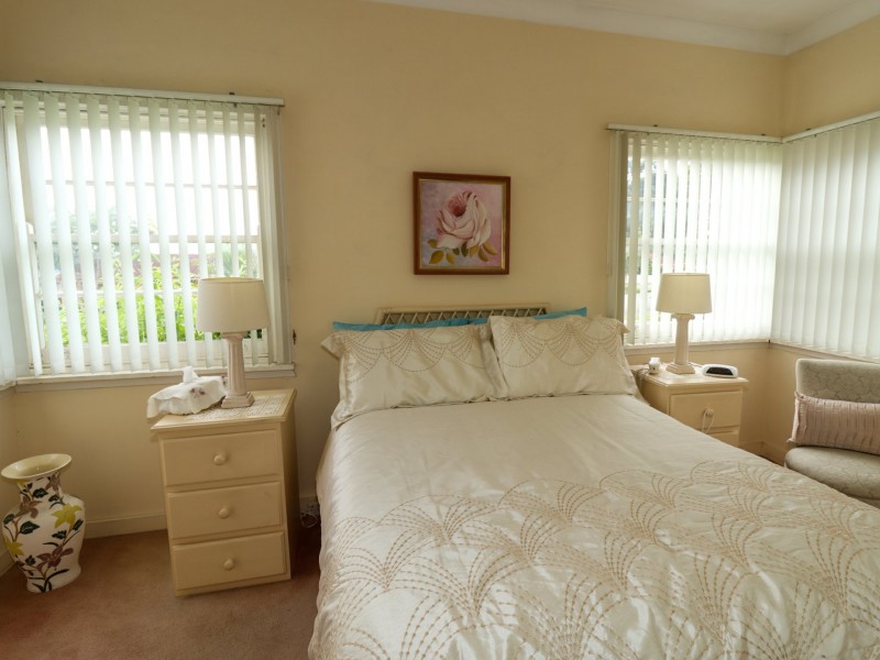 74 Sussex Inlet Road, Sussex Inlet NSW 2540