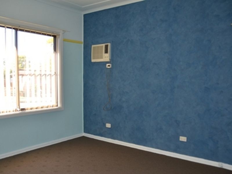 16 Burke Road, Lalor Park NSW 2147