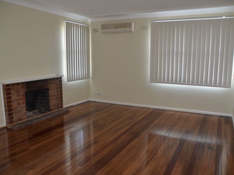 27 Rowley St, Seven Hills NSW 2147