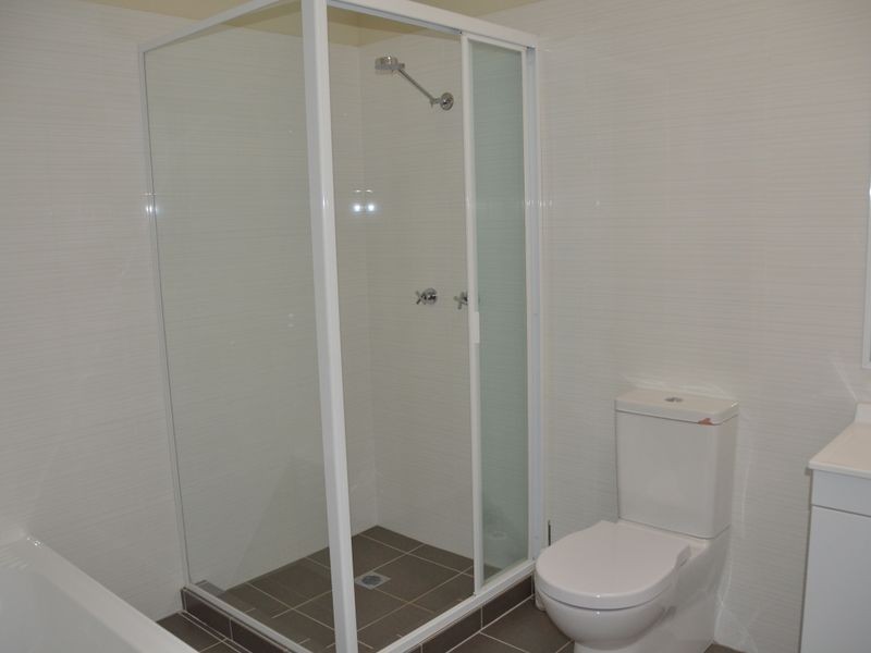 27 Rowley St, Seven Hills NSW 2147