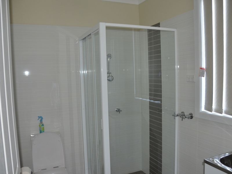 27 Rowley St, Seven Hills NSW 2147