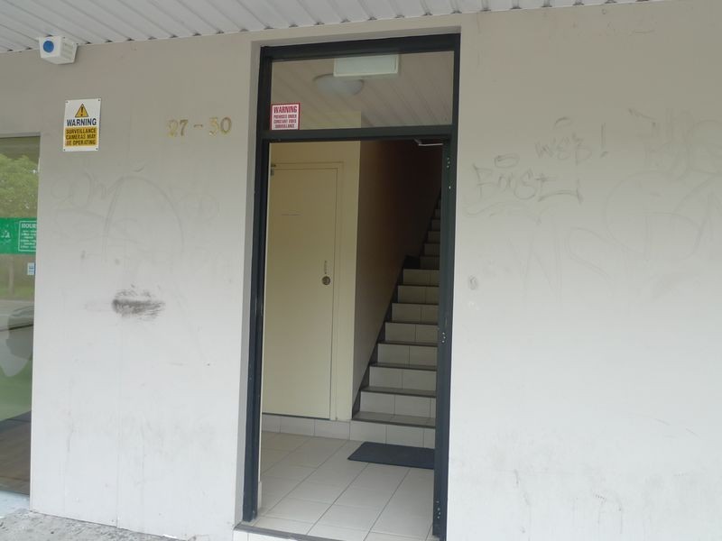 2/27-30 Portico Parade, Toongabbie NSW 2146