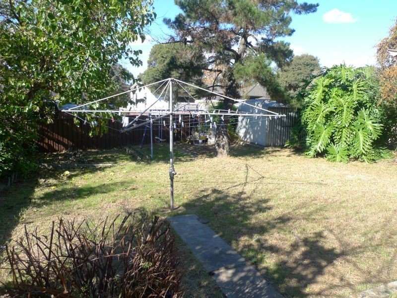 25 Oramzi Road, Girraween NSW 2145