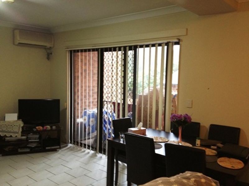 17/227 Targo Road, Toongabbie NSW 2146