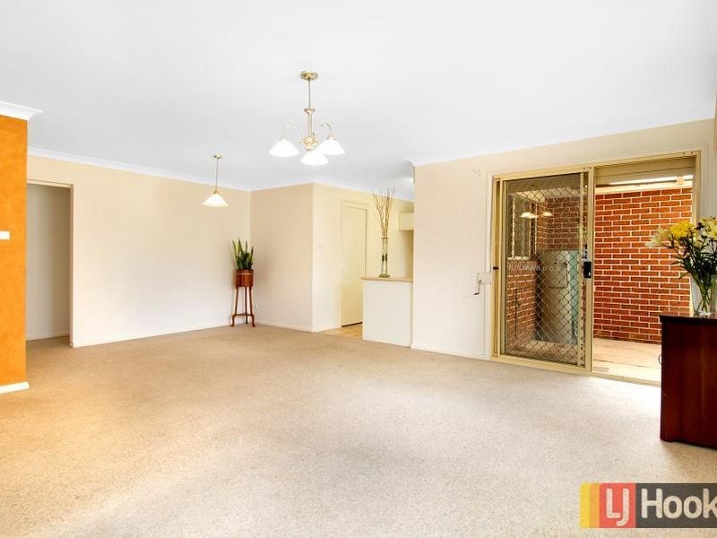 1/6-8 Girraween Road, Girraween NSW 2145