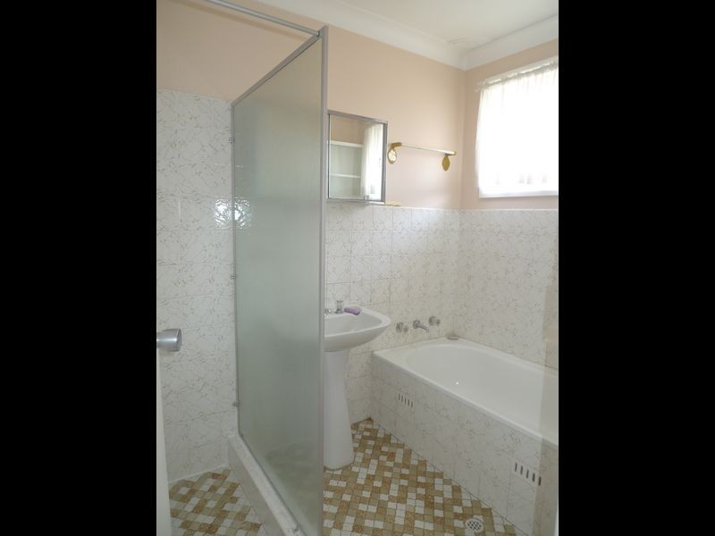 184 Cornelia Road, Toongabbie NSW 2146