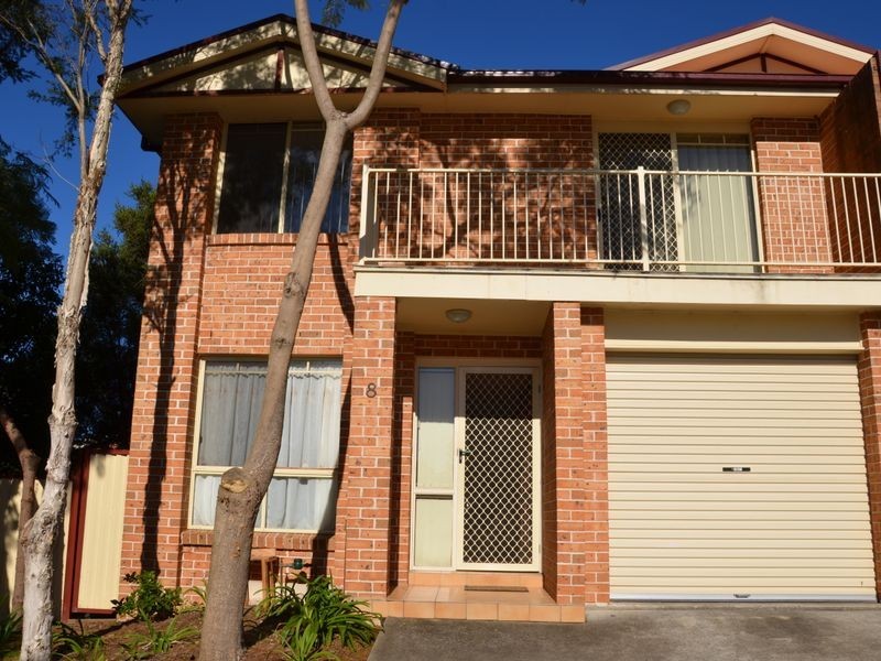 8/14-16 Marcia Street, Toongabbie NSW 2146