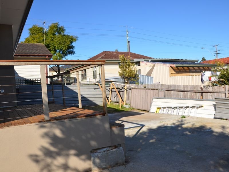 80B Bungaree Rd, Toongabbie NSW 2146