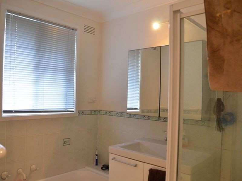 75 Vancouver Avenue, Toongabbie NSW 2146