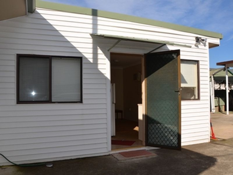 Granny Fla Burke Road, Lalor Park NSW 2147