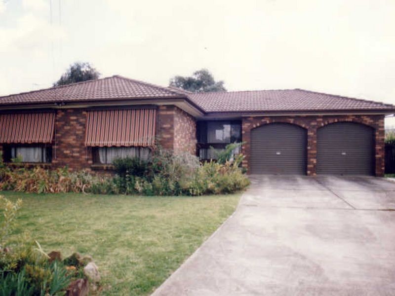 17 McKay Place, Toongabbie NSW 2146
