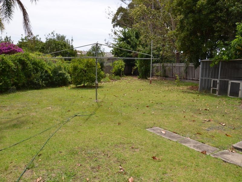 17 Orlando Crescent, Seven Hills NSW 2147