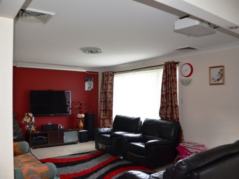 14 Picton Street, Quakers Hill NSW 2763