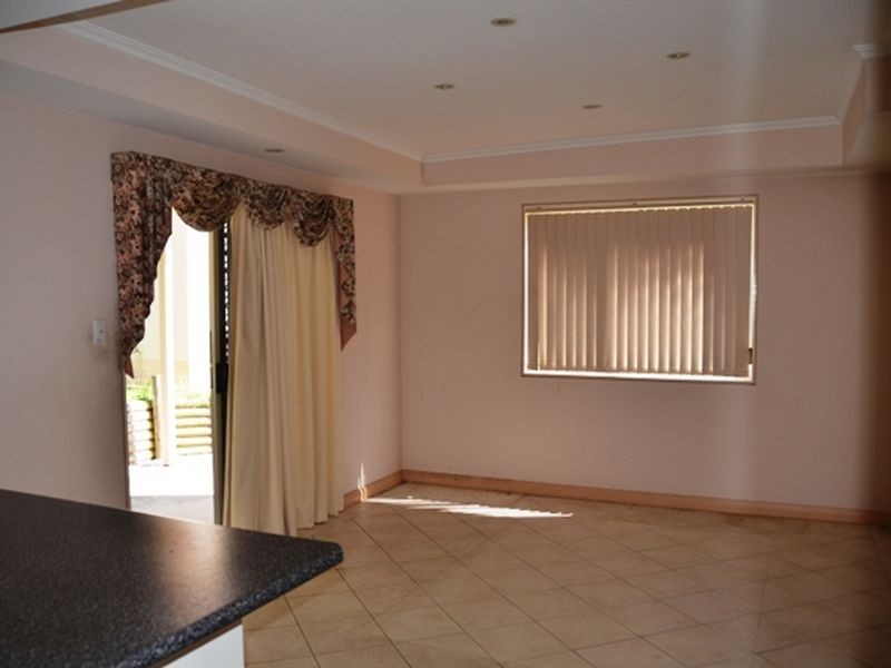 32 Marcia Street, Toongabbie NSW 2146