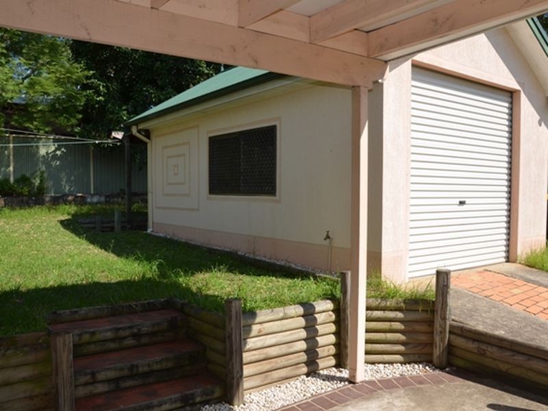 32 Marcia Street, Toongabbie NSW 2146