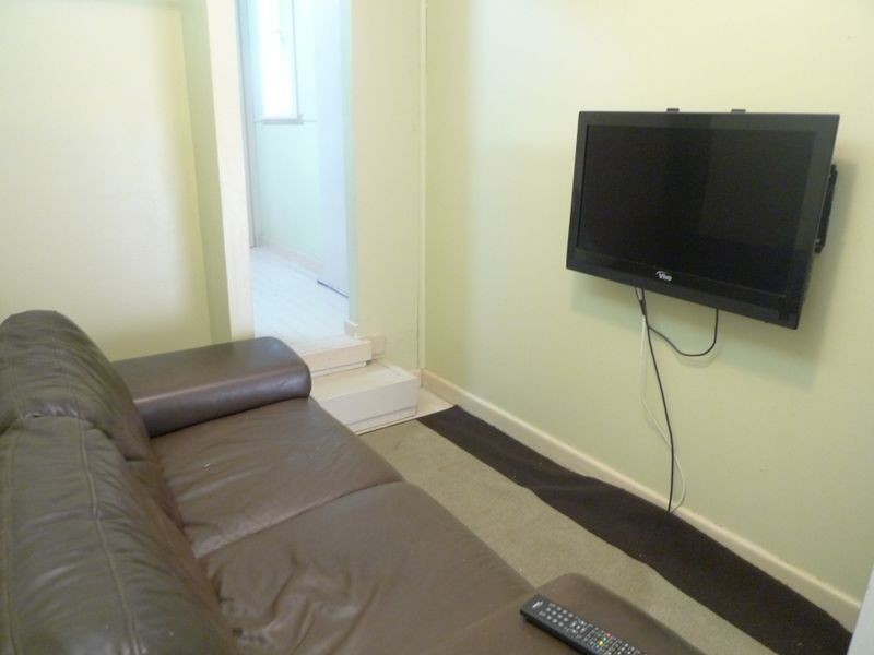 Flat 38 Budgeree Road, Toongabbie NSW 2146