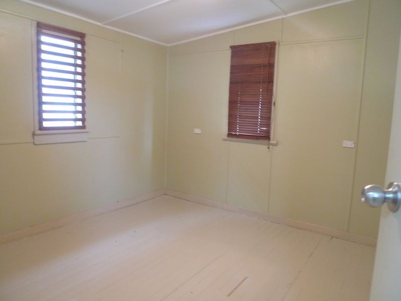 Flat 38 Budgeree Road, Toongabbie NSW 2146