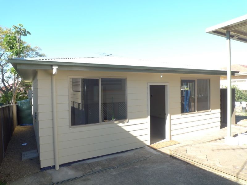 28a Mansfield St, Girraween NSW 2145