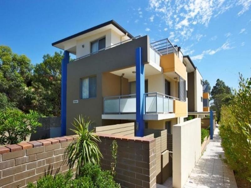 3/273 Dunmore St, Pendle Hill NSW 2145