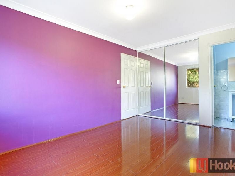 19/245 Targo Road, Toongabbie NSW 2146