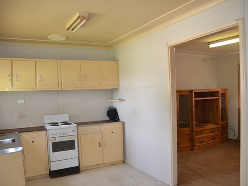 30 Valeria Street, Toongabbie NSW 2146