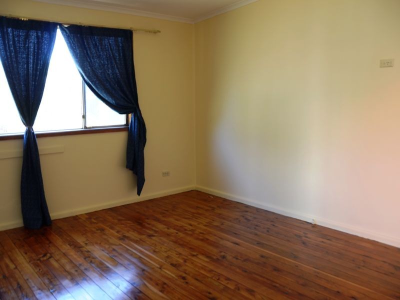 16 Cornelia Road (GRANNY FLAT), Toongabbie NSW 2146