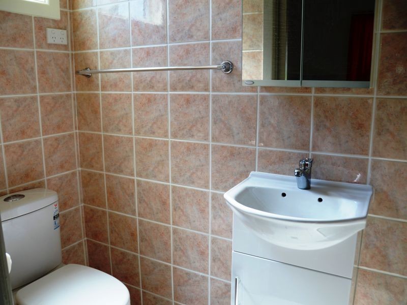 16 Cornelia Road (GRANNY FLAT), Toongabbie NSW 2146