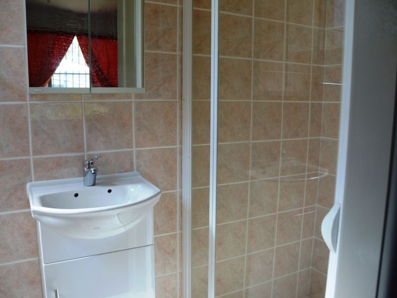 16 Cornelia Road (GRANNY FLAT), Toongabbie NSW 2146