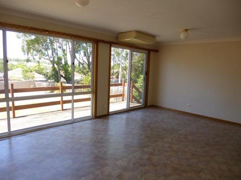 17 Carinya Road, Girraween NSW 2145