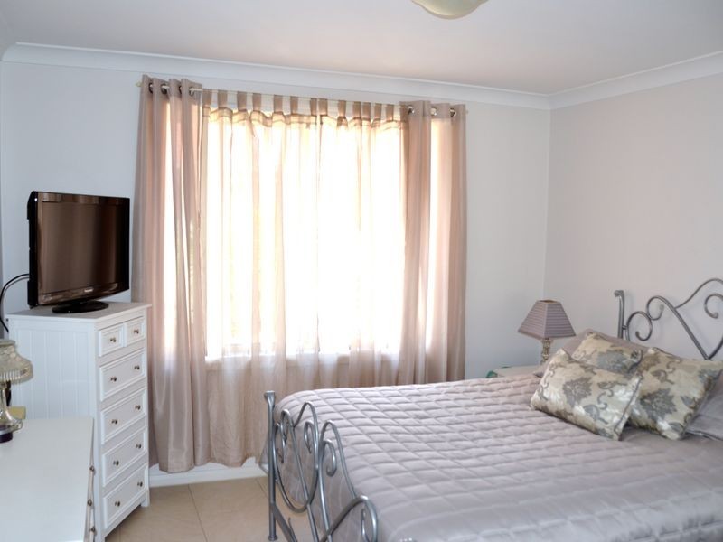 6 Memphis Crescent, Toongabbie NSW 2146