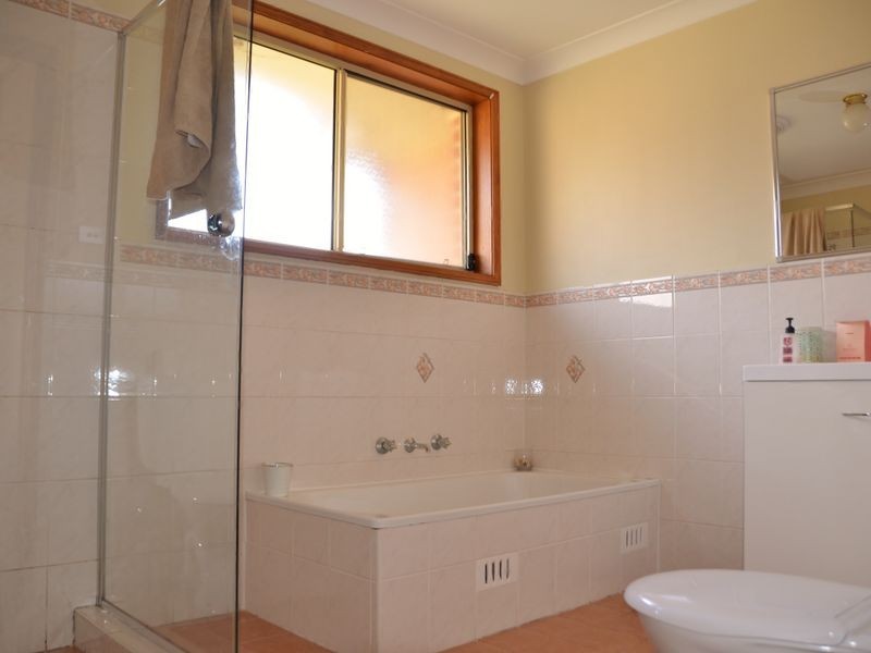 2/14 Marcia Street, Toongabbie NSW 2146