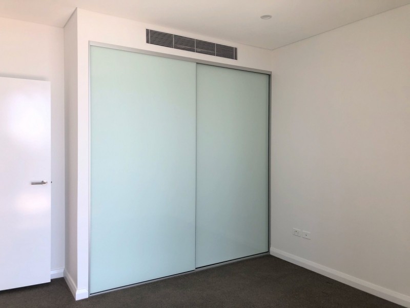 404/7 Maple Tree Road, Westmead NSW 2145