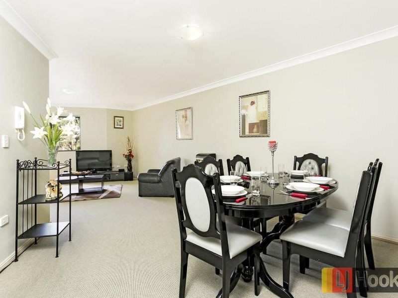 14/503 Wentworth Avenue, Toongabbie NSW 2146