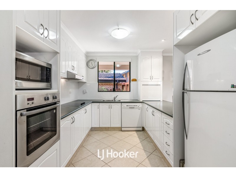 5/8 Amiticia Circuit, Northmead NSW 2152