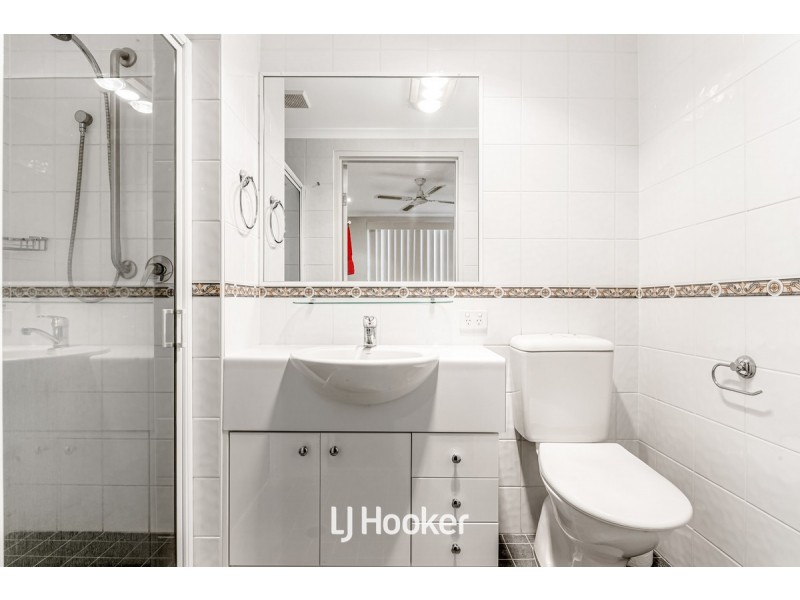 5/8 Amiticia Circuit, Northmead NSW 2152