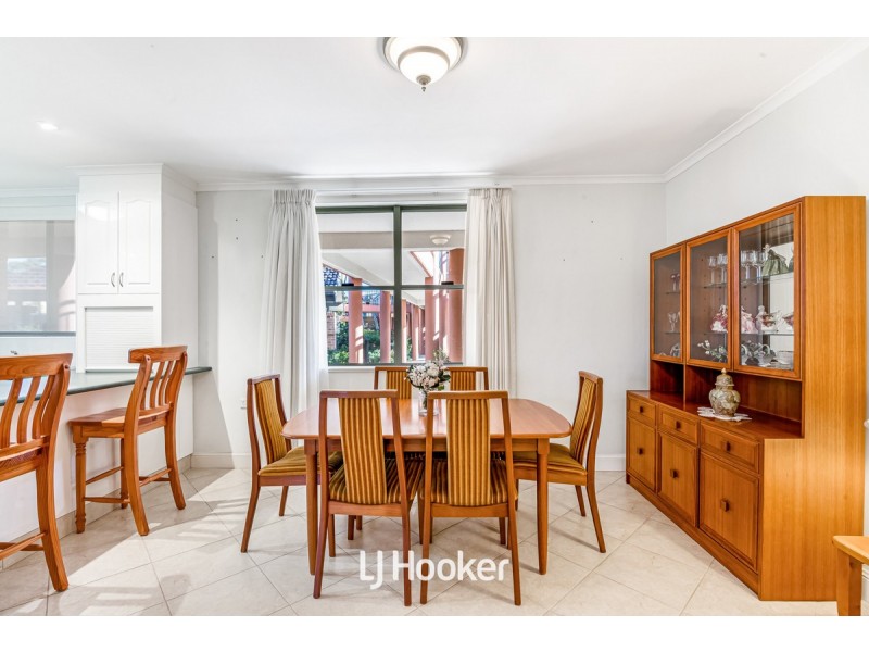 5/8 Amiticia Circuit, Northmead NSW 2152