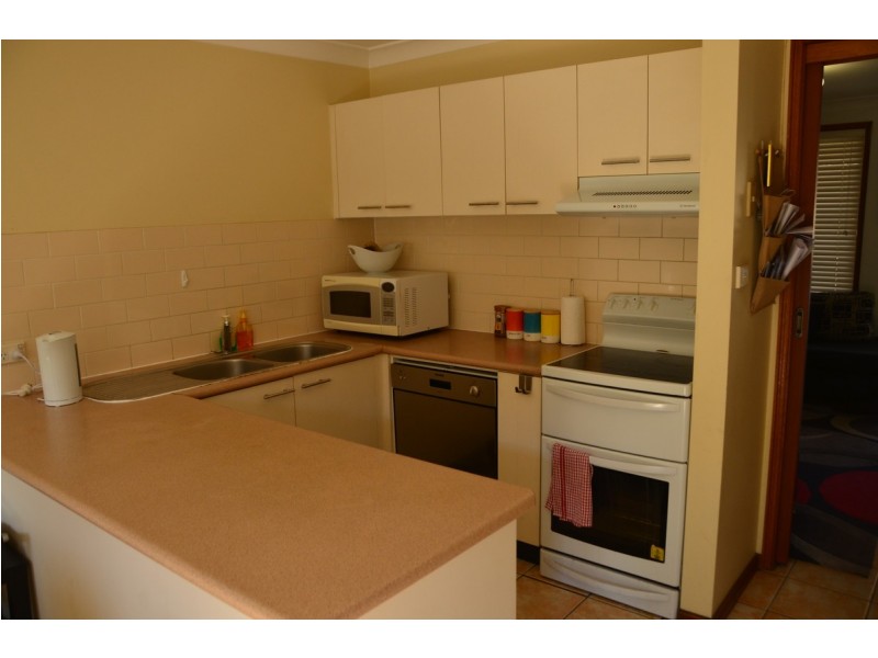 6/104 Metella Road, Toongabbie NSW 2146