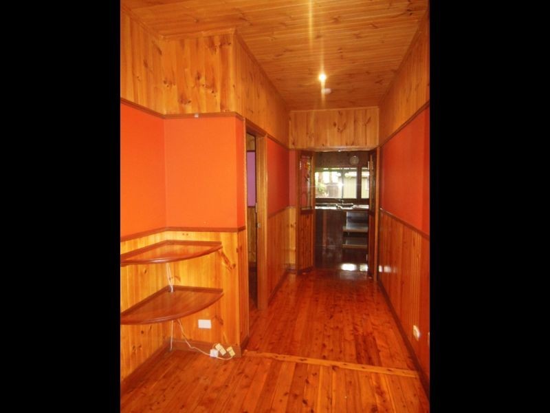 9 Linden Street, Toongabbie NSW 2146