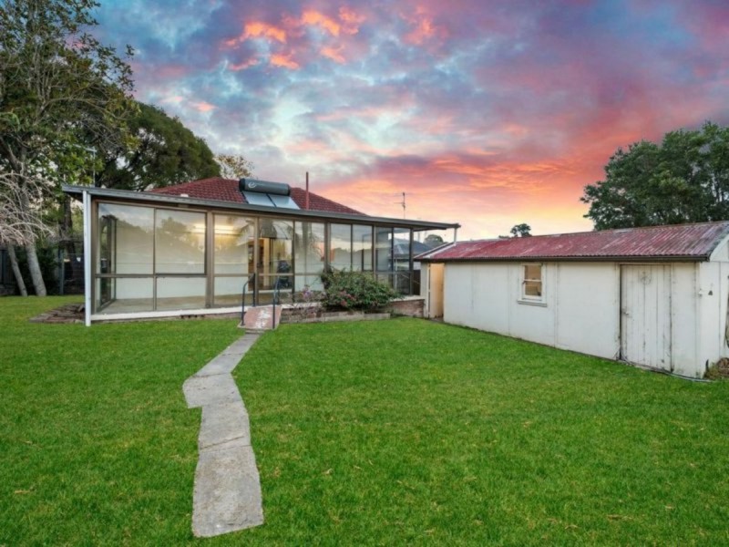 17 Orlando Crescent, Seven Hills NSW 2147