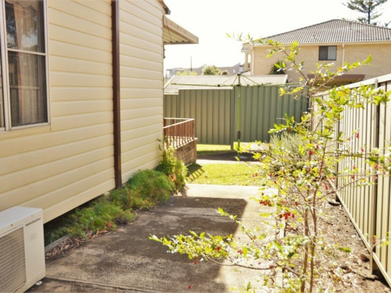 5 Gilba Road, Pendle Hill NSW 2145