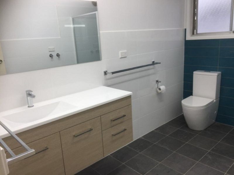 71a Bulli Road, Toongabbie NSW 2146