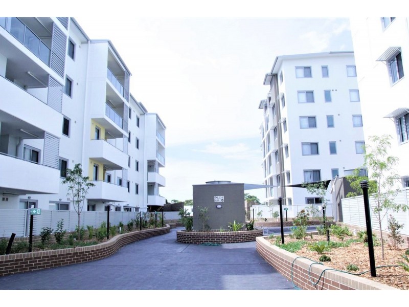 201/17-19 Aurelia Street, Toongabbie NSW 2146