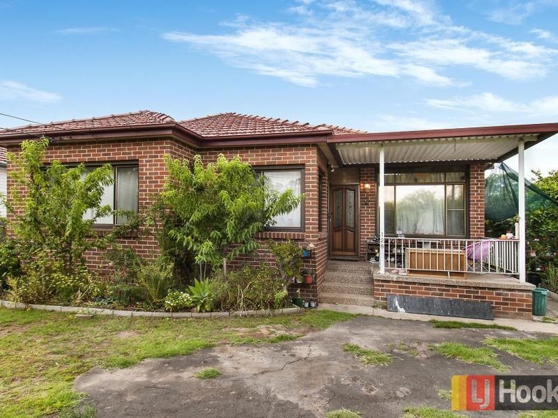 126 Bogalara Road, Old Toongabbie NSW 2146